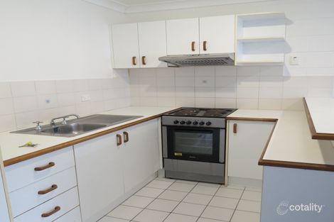 Property photo of 17/2018 Wynnum Road Wynnum West QLD 4178