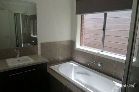 Property photo of 12 Sackville Street Mernda VIC 3754
