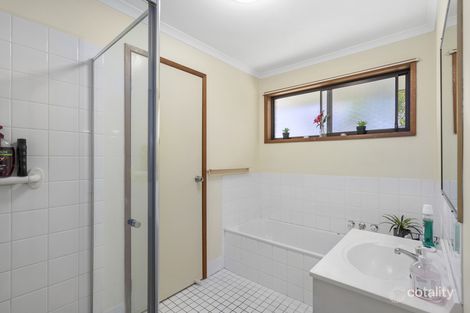 Property photo of 6 Eamonn Court Highland Park QLD 4211