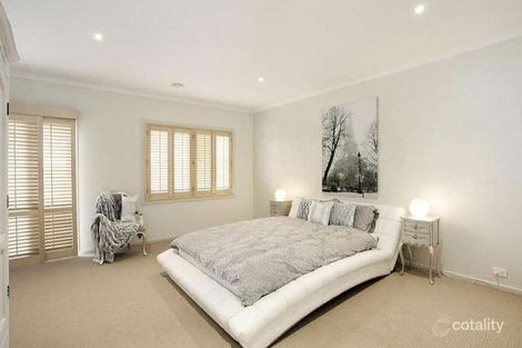Property photo of 2 Ferrier Grove Bonbeach VIC 3196