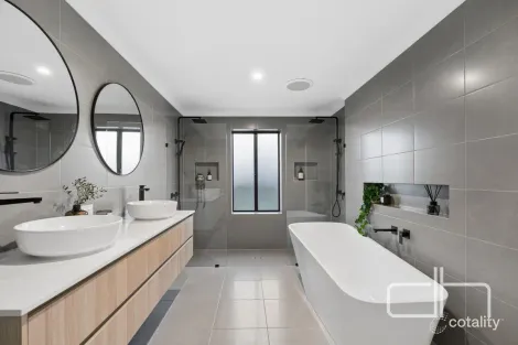 Property photo of 39 Maruyama Way Landsdale WA 6065