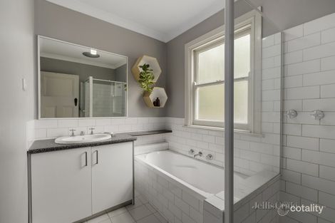 Property photo of 128 Hope Street Brunswick VIC 3056