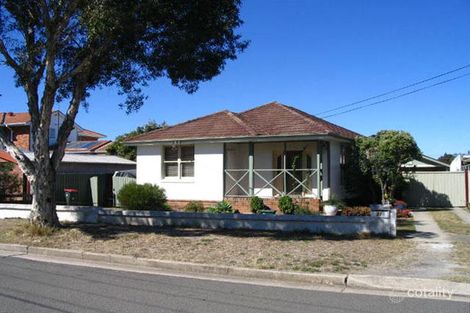 31 Warburton St, Chifley, NSW 2036