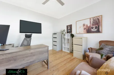 Property photo of 45 The Esplanade Oak Flats NSW 2529