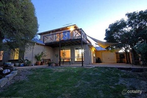 Property photo of 4 Bourke View Jane Brook WA 6056