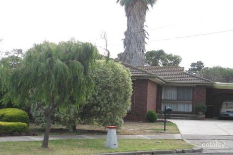 Property photo of 13 Emden Court St Albans VIC 3021