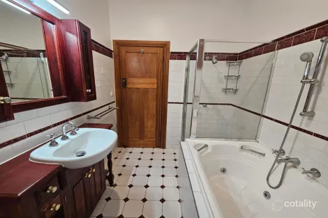 Property photo of 1/44 Dallas Avenue Hughesdale VIC 3166