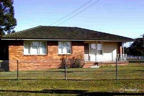Property photo of 8 Halmahera Crescent Lethbridge Park NSW 2770