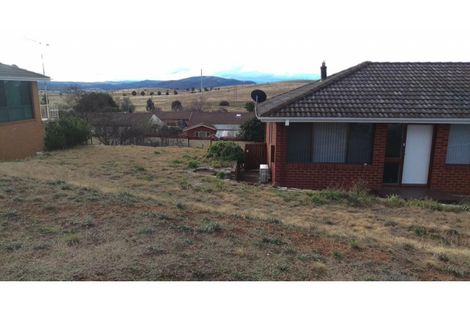 Property photo of 17 Yamba Crescent Cooma NSW 2630