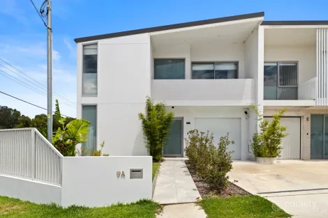 9a Kenny Ave, Chifley, NSW 2036