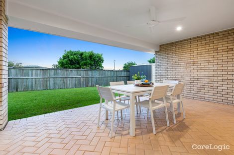 Property photo of 6 Pickering Place Upper Kedron QLD 4055