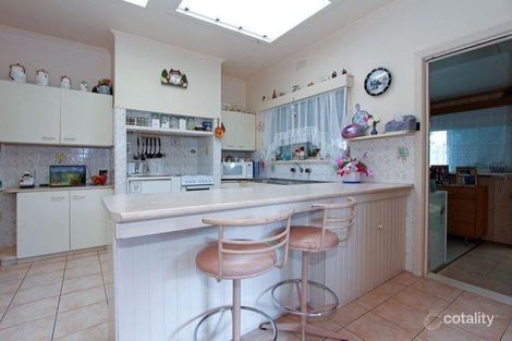 Property photo of 94 Eighth Avenue Rosebud VIC 3939