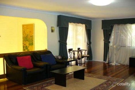 Property photo of 55 Oakleaf Street Eight Mile Plains QLD 4113