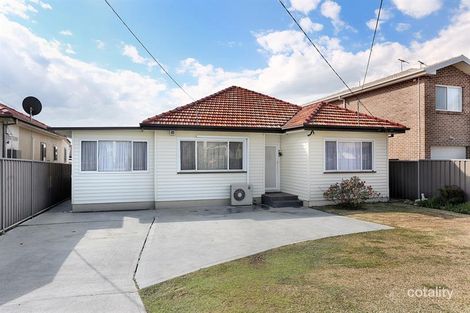 52 Percy St, Fairfield Heights, NSW 2165