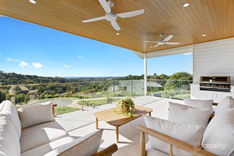 Property photo of 16 Evergreen View Bilambil Heights NSW 2486