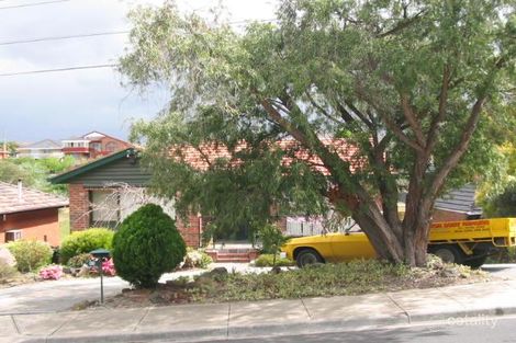 63 San Remo Dr, Avondale Heights, VIC 3034