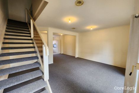 Property photo of 1/4 Camphora Place St Albans VIC 3021