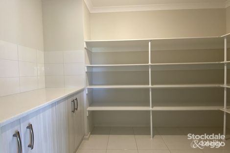 Property photo of 47 Malmsbury Crescent Kialla VIC 3631