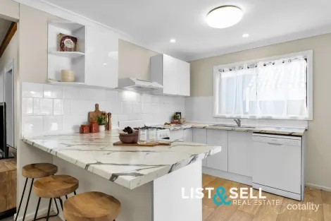 Property photo of 35 Canberra Crescent Campbelltown NSW 2560