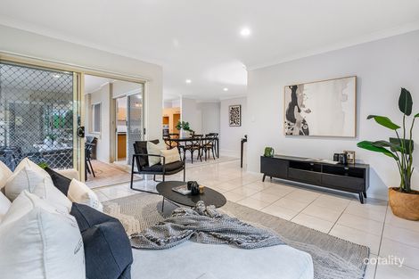 Property photo of 25 Lakeside Circuit Sinnamon Park QLD 4073