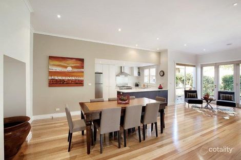 Property photo of 16 Wattle Grove Malvern East VIC 3145