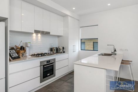 Property photo of 23/16-24 Lower Clifton Terrace Red Hill QLD 4059