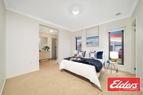 Property photo of 2 Jindalee Way Werribee VIC 3030