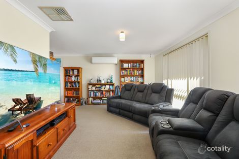 Property photo of 51 Morilla Street Hillvue NSW 2340