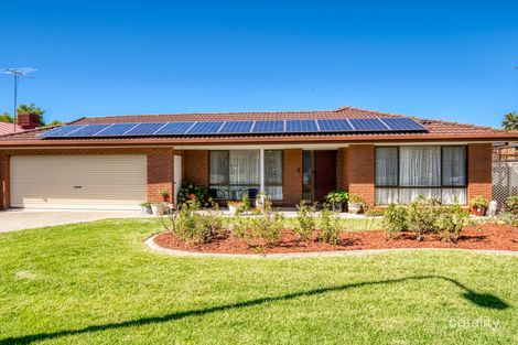 Property photo of 5 Worsley Place Lavington NSW 2641