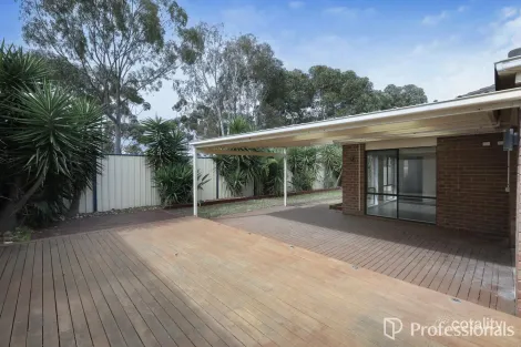 Property photo of 2 Bloomsbury Place Wyndham Vale VIC 3024