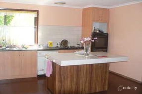 Property photo of 10 Coleraine Drive Romsey VIC 3434