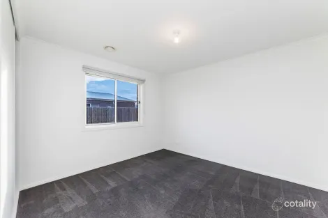 Property photo of 71 Gateway Road Warrnambool VIC 3280