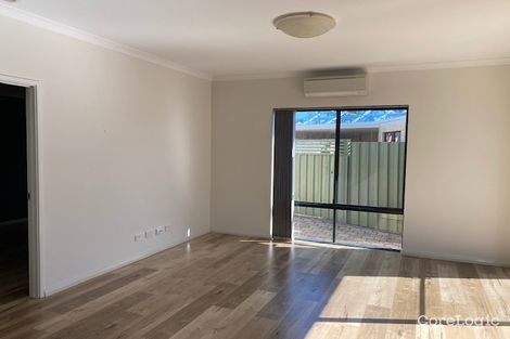 Property photo of 6A Fernhurst Crescent Balga WA 6061