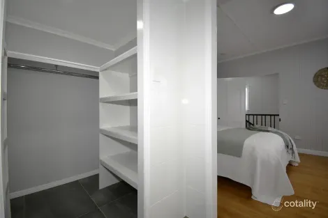 Property photo of 32 Burnett Street Berserker QLD 4701