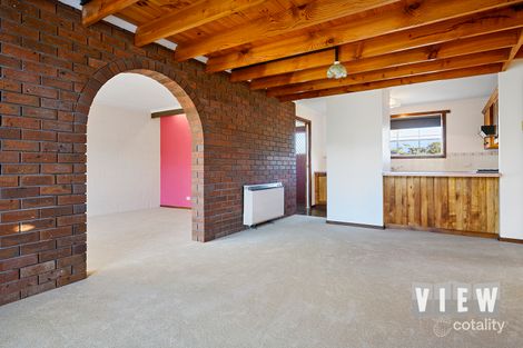 Property photo of 2/4 Freestone Crescent Wynyard TAS 7325