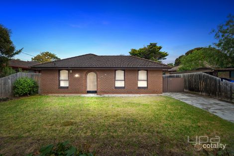 11 Kurrajong Cres, Melton South, VIC 3338