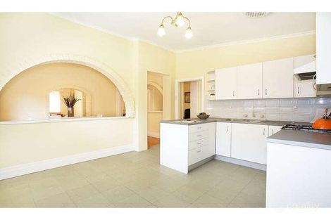 Property photo of 28 Byron Street Elwood VIC 3184