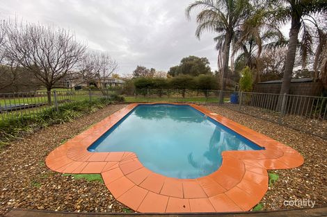 Property photo of 16 Willow Way Table Top NSW 2640