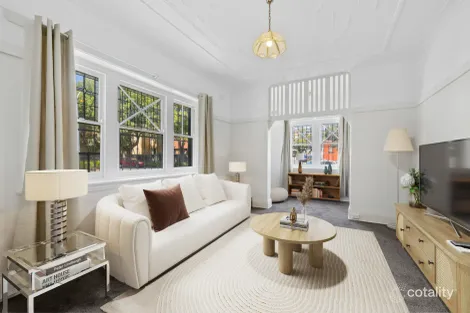 1/108 Beach Rd, North Bondi, NSW 2026