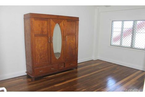 162 Mulgrave Rd, Westcourt, QLD 4870