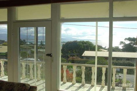 Property photo of 12 Makepeace Avenue Bicheno TAS 7215
