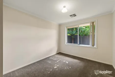Property photo of 18 Riesling Crescent Andrews Farm SA 5114