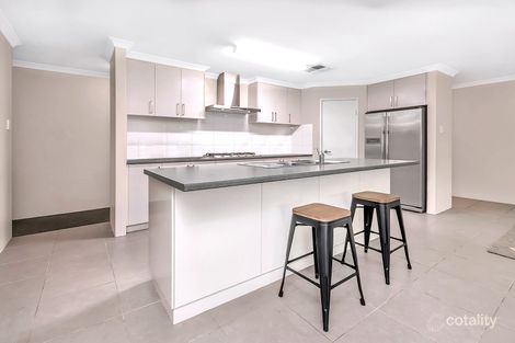 Property photo of 8 Gilba Place Maida Vale WA 6057