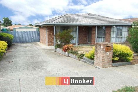 15 Balmoral Way, Pakenham, VIC 3810