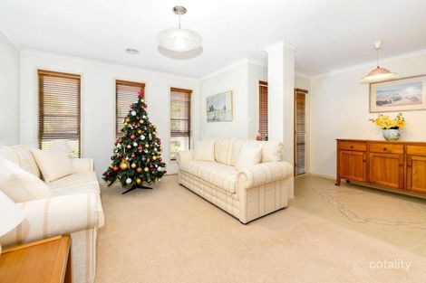Property photo of 8 Oxenham Circuit Gordon ACT 2906