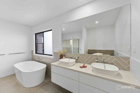 Property photo of 9 Cascade Place Upper Kedron QLD 4055