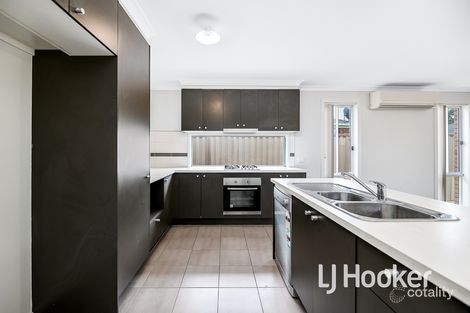 Property photo of 13 Serenity Street Pakenham VIC 3810