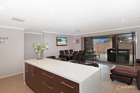 Property photo of 8 Paradise Way Skye VIC 3977
