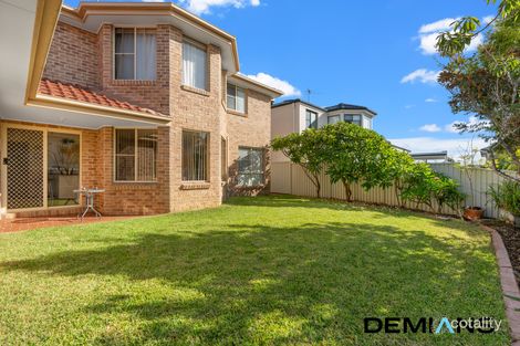 Property photo of 60 Boronia Drive Voyager Point NSW 2172