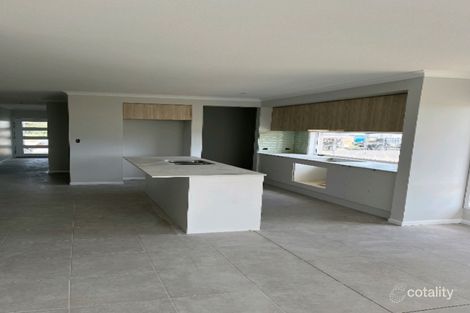 Property photo of 24 Cherry Venture Drive Eli Waters QLD 4655